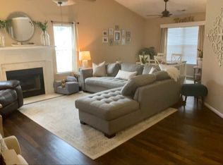 135 Fawnbrook Dr, Greer, SC 29650