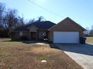 8 Laine Dr, Hollandale, MS 38748