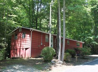 1155 Herron Branch Rd, Whittier, NC 28789