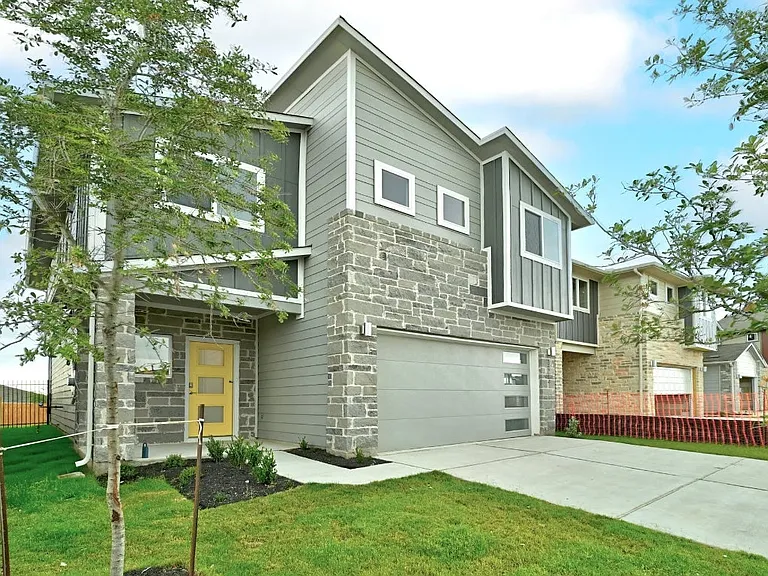 7902 Linda Michelle Ln — Photo 1