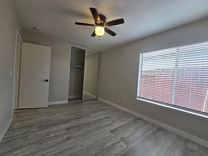 11377 Volans St — Photo 14