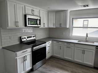51 Hobby St, Pleasantville, NY 10570