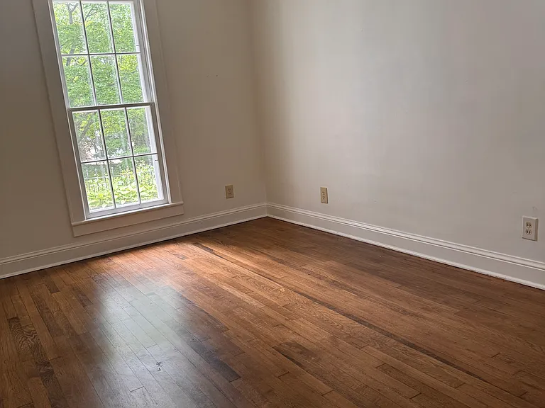 645 Wye Rd — Photo 19