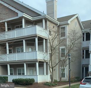 14317 Climbing Rose Way APT 204, Centreville, VA, 20121