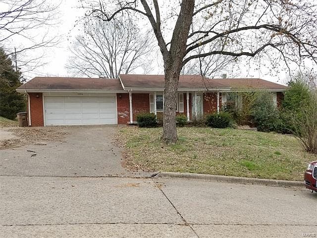 1st image of 1814 E Weissinger Ln