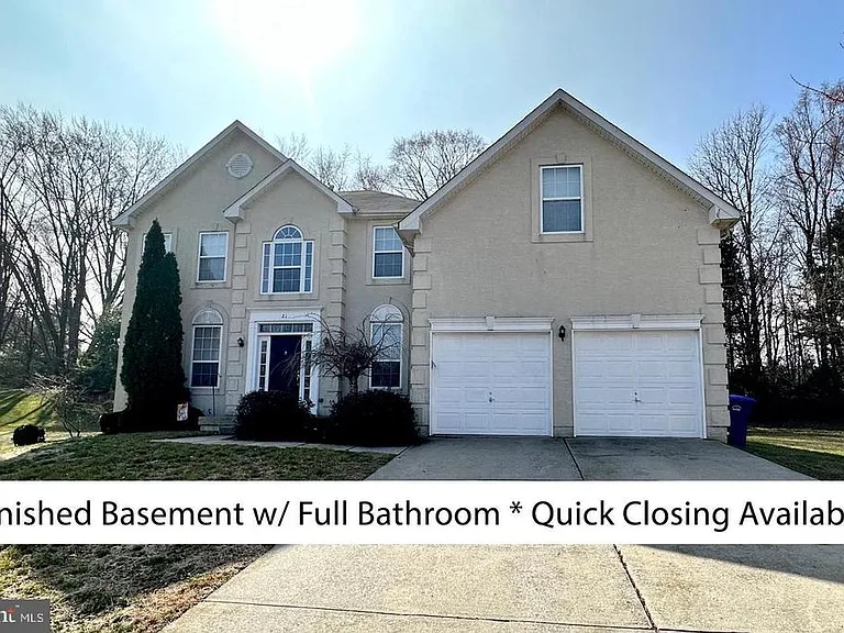 21 Anchor Ct — Photo 1