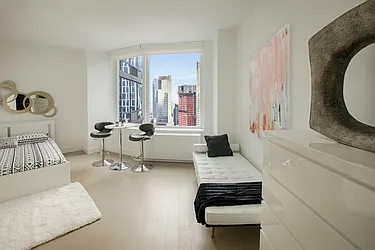 Rented by Red Apple Group