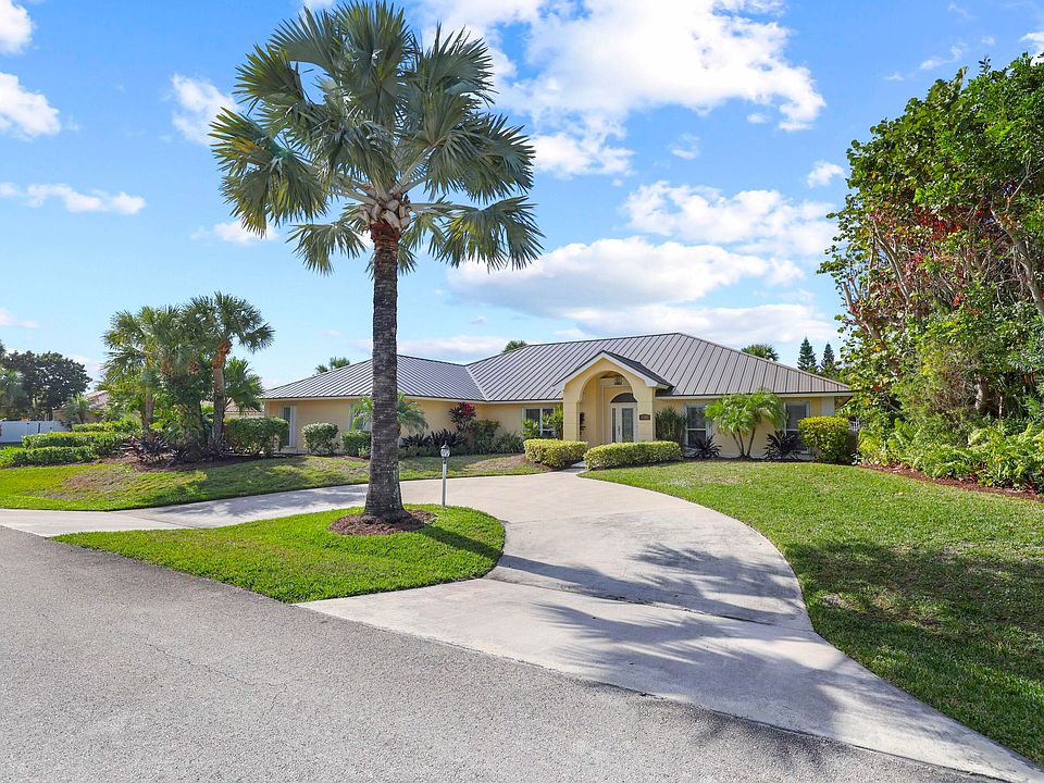1st image of 1345 Spanish Lace Lane