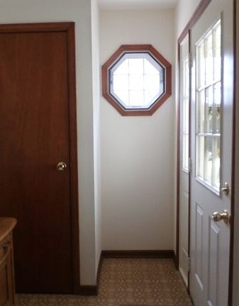 3rd image of 55 Lakeshore Dr