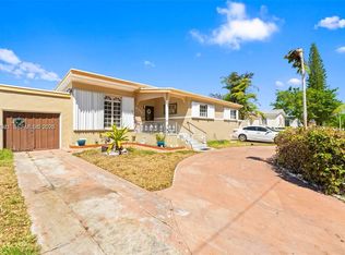 8571 SW 30th St, Miami, FL 33155