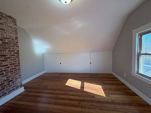 5th image of 396 Whalley Ave #3A