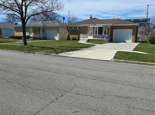 84 Delta Rd, Amherst, NY 14226