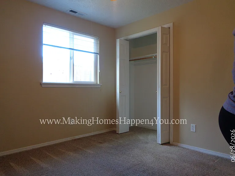 260 SW Oregon Trail Dr — Photo 26