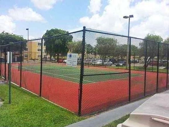 3rd image of 9375 Fontainebleau Blvd APT L429