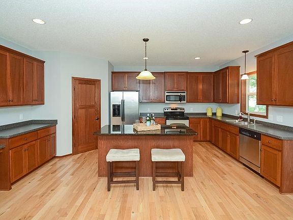 5th image of 3009 128th Ln NE