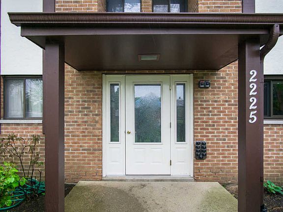 3rd image of 2225 Wharf Dr APT 1008