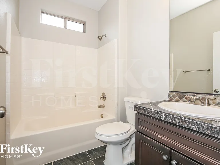 1044 Via Camelia St — Photo 14