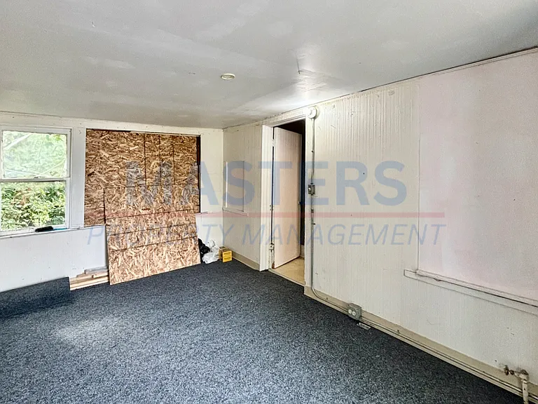 2563 Foraker Ave — Photo 19