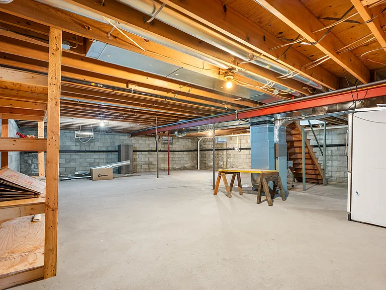 4 Lakewood Dr — Photo 25