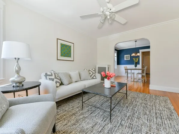 27 Thelma Rd #1, Dorchester, MA 02122