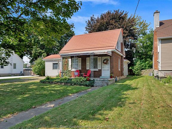 3rd image of 17 Willowmac Ave