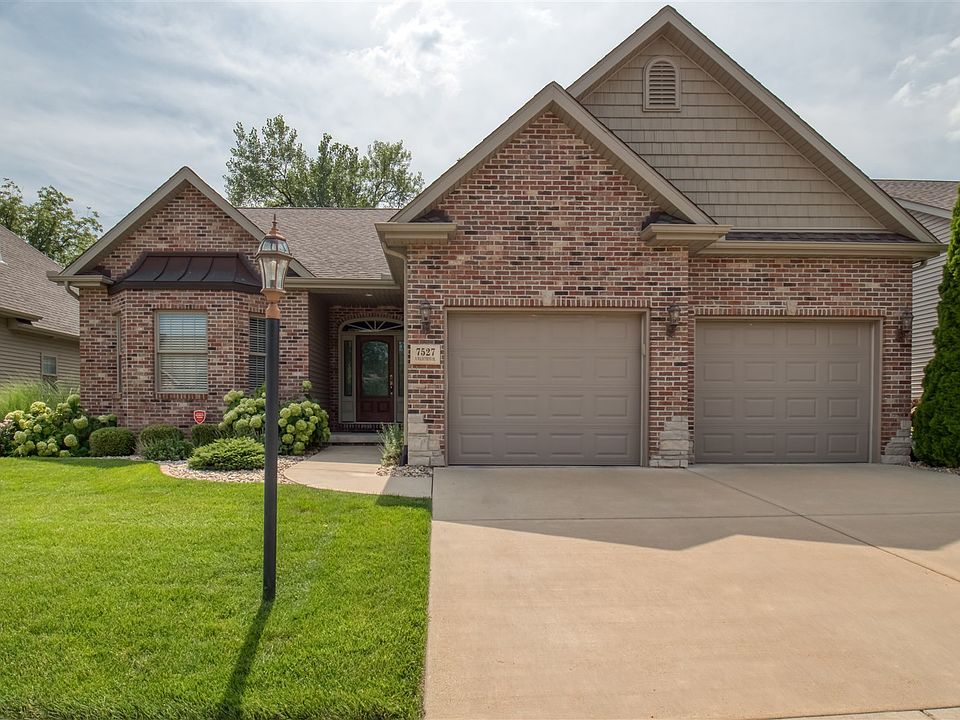 1st image of 7527 N Walnutbend Dr #20