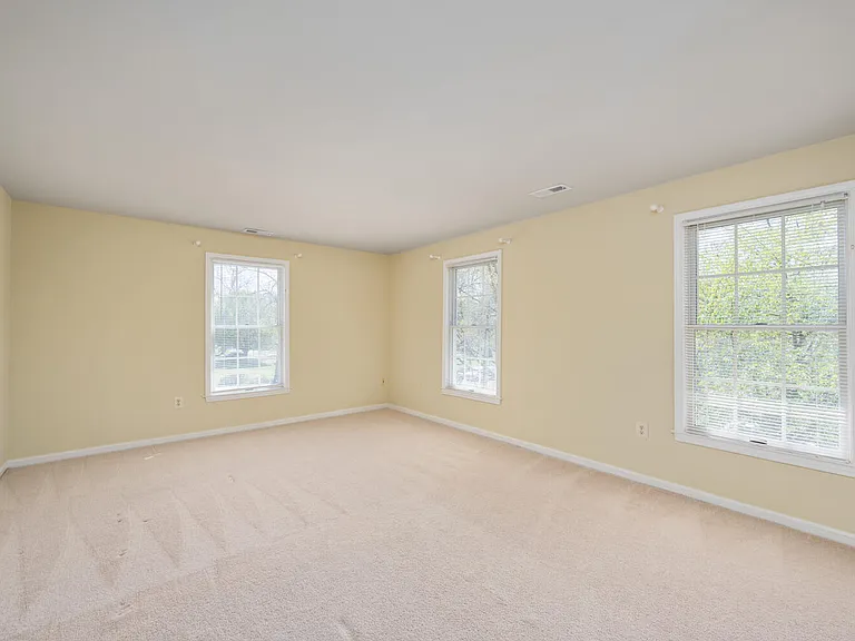 2725 Oldewood Dr — Photo 18