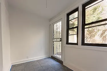 Rented by Ready Group