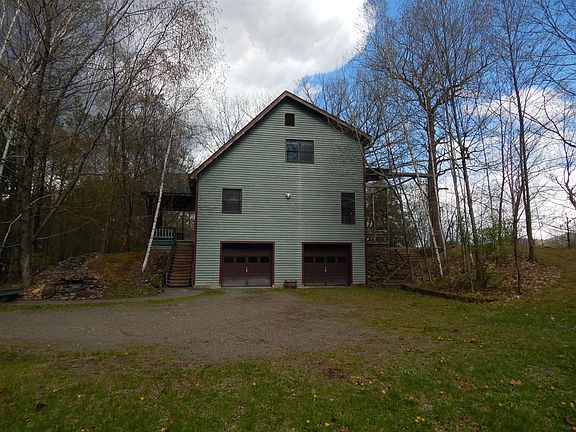 4th image of 16 Evergreen Dr