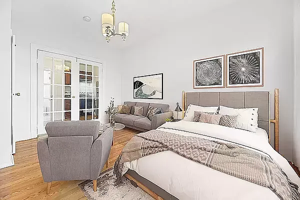 Rented by REAL New York | media 6