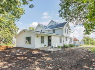 11711 317th St N, Hillsdale, IL 61257