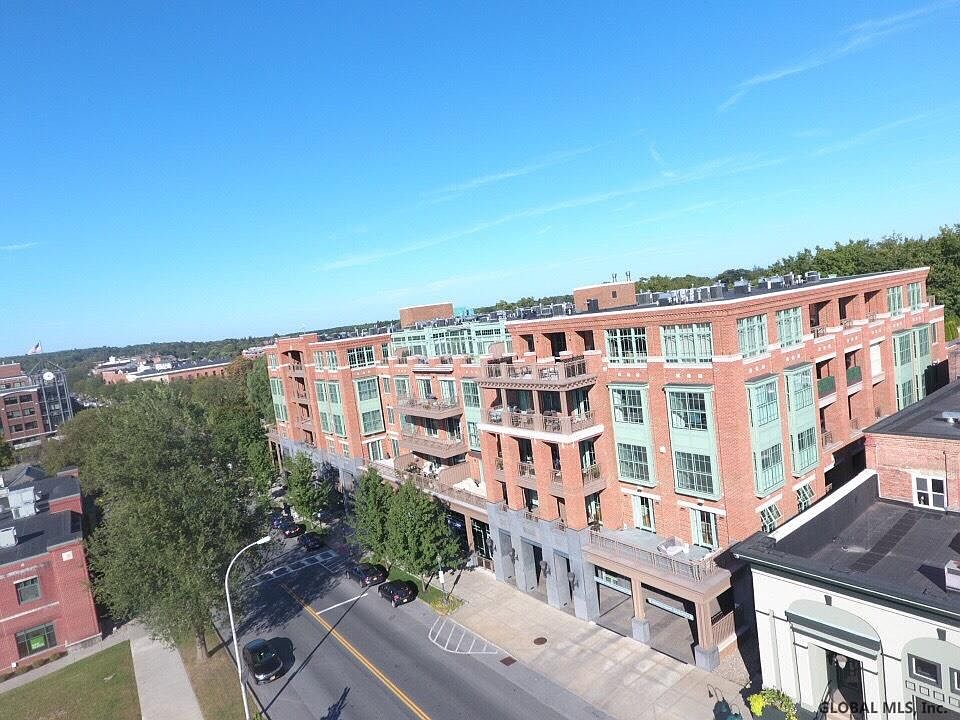 1st image of 268 Broadway APT 303