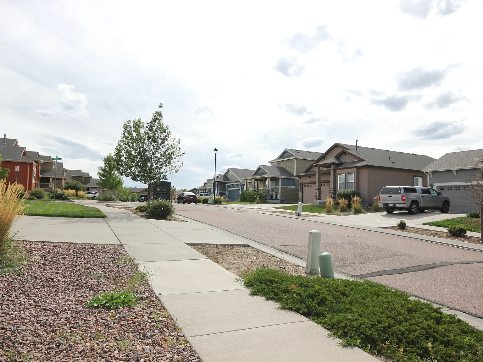 3 bed, 2742 sqft, $2,675 — Photo 4
