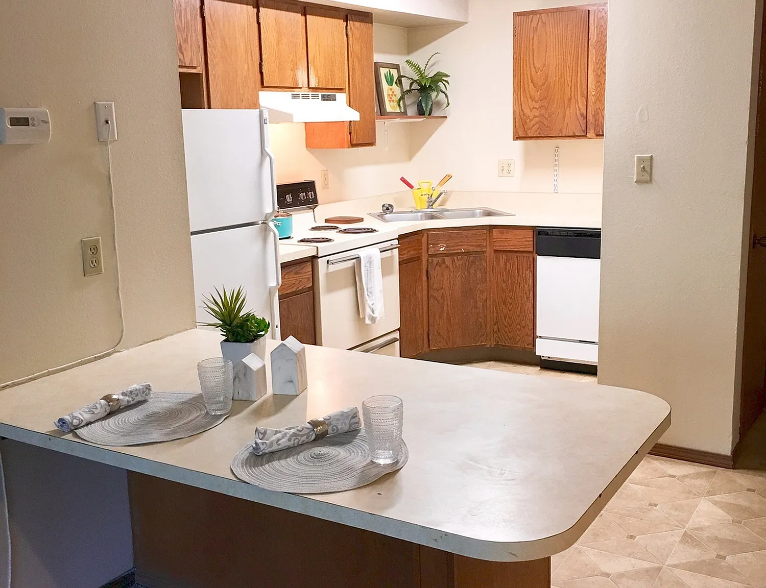 Parkview - 1026 Osage — Photo 2