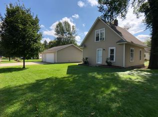 205 E 3rd St, Volga, SD 57071
