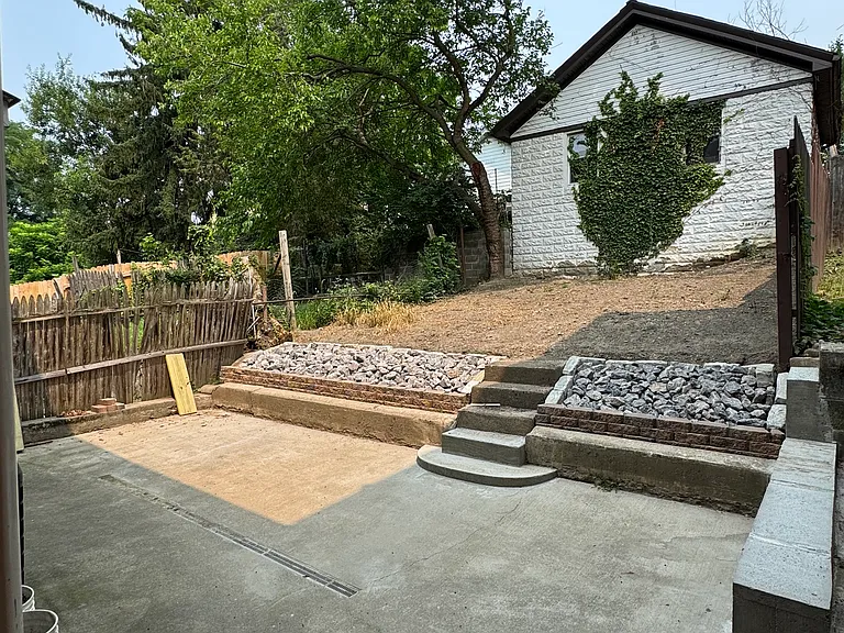 735 Winton St — Photo 25