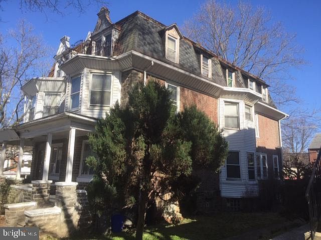 1st image of 540 E Brinton St