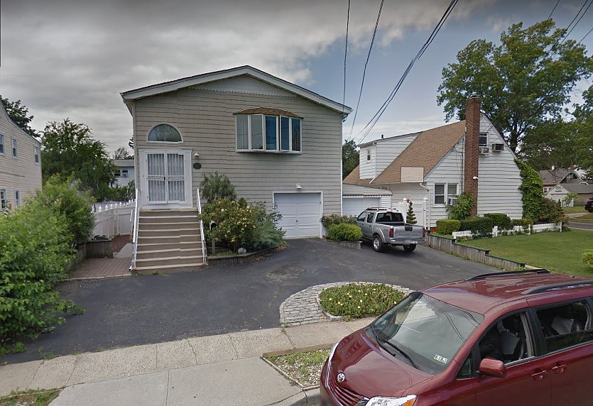1st image of 338 Hawthorne Ave