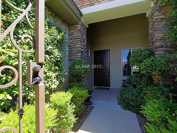 4th image of 10915 N Iris Canyon Ln