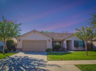 3011 W Prescott Ave, Visalia, CA 93291