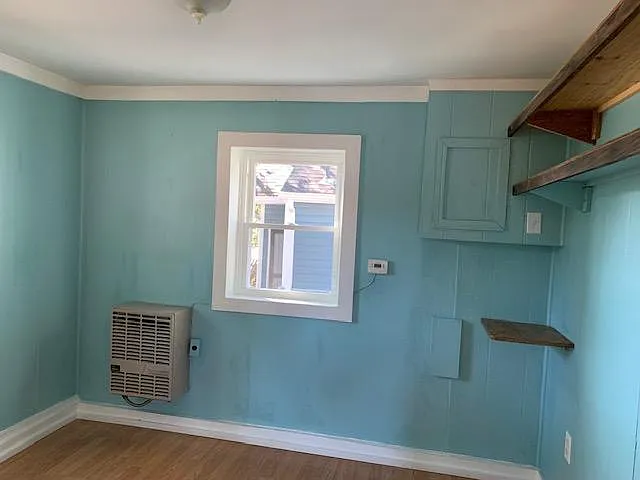 920 Malcolm St — Photo 5