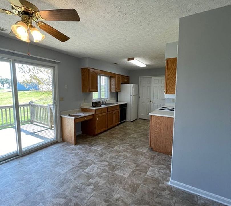 106 Croghan Way 106 Croghan Way Vine Grove, KY Zillow Apartments