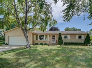 2013 Michigan Ave, Sun Prairie, WI 53590