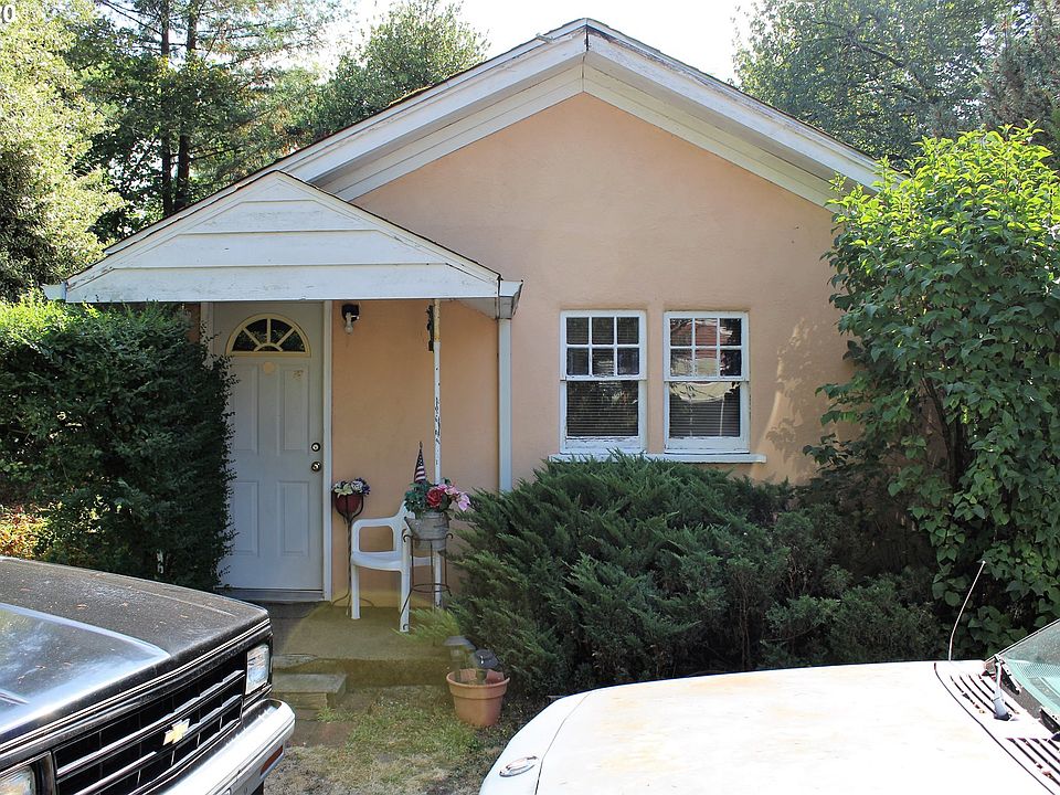 1st image of 3103 Lewis Ave