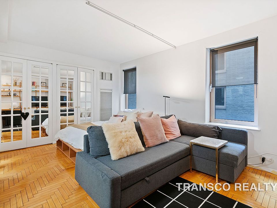 1st image of 106 Central Park S APT 14D
