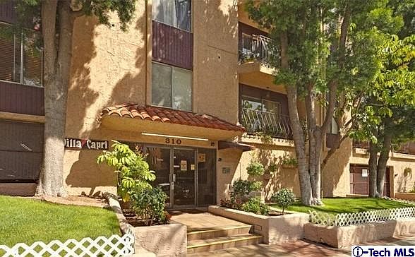 1st image of 310 N Jackson St APT 123