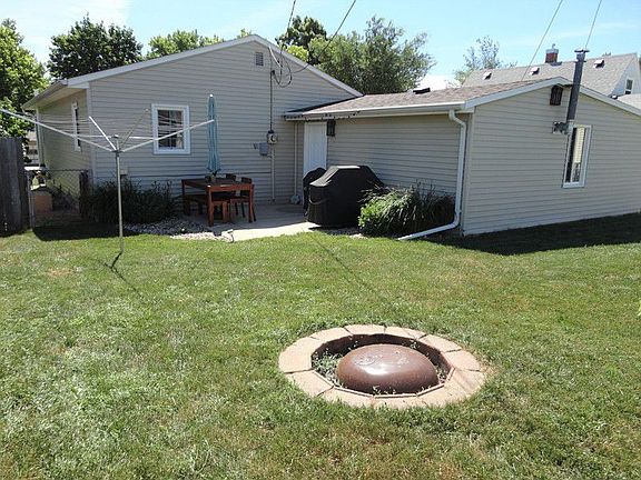4th image of 1303 Picotte St