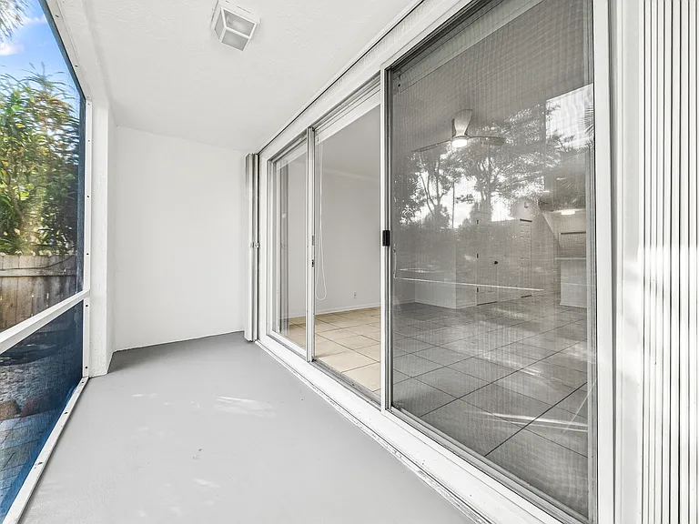 8024 Briantea Dr #8024 — Photo 25