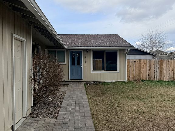 4th image of 1651 SW 15th St #2-1513
