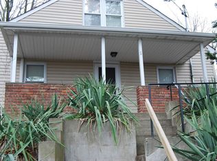 1 Landing Rd, Glen Cove, NY 11542